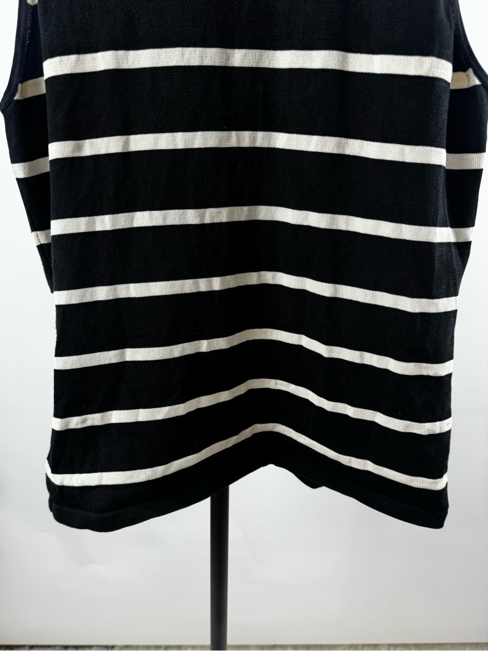Lauren Ralph Lauren Black Ivory Striped Sleeveless Mock Neck Top M - Picture 13 of 16